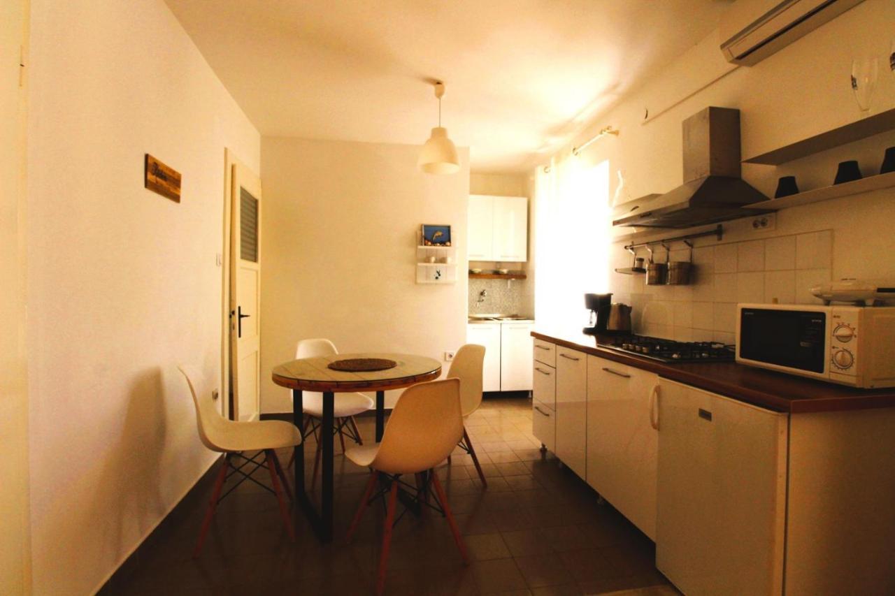 Korzo Rooms&Apartments Vis Buitenkant foto